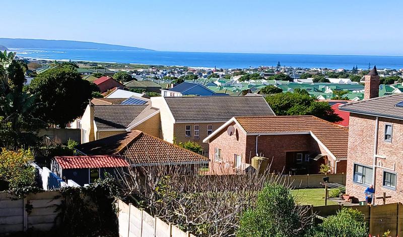 4 Bedroom Property for Sale in Stilbaai Wes Western Cape